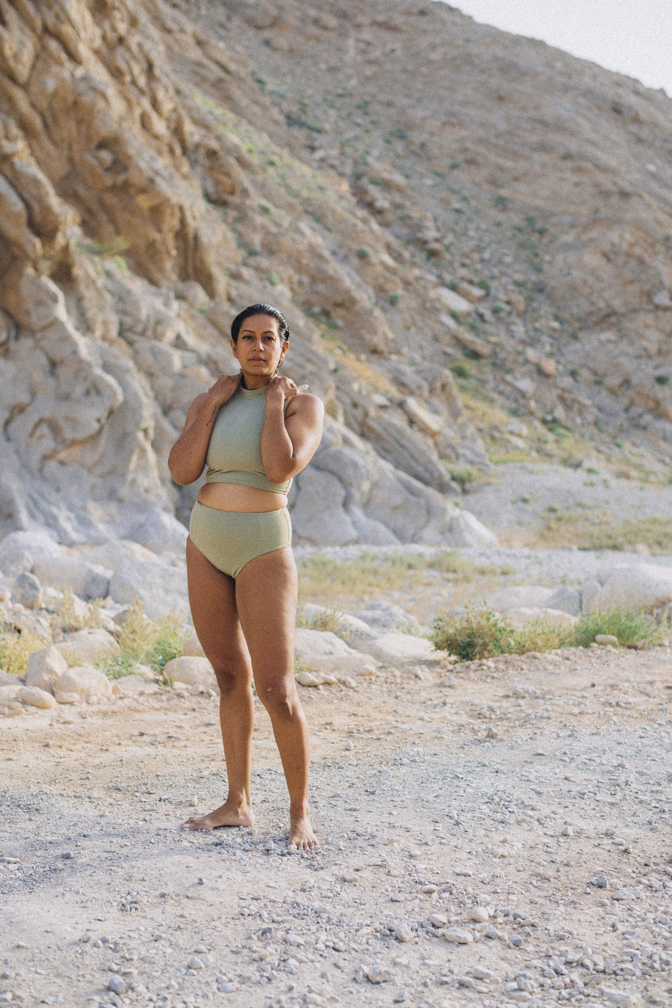 NOA WATER TOP MODERN SURF WEAR LICHEN