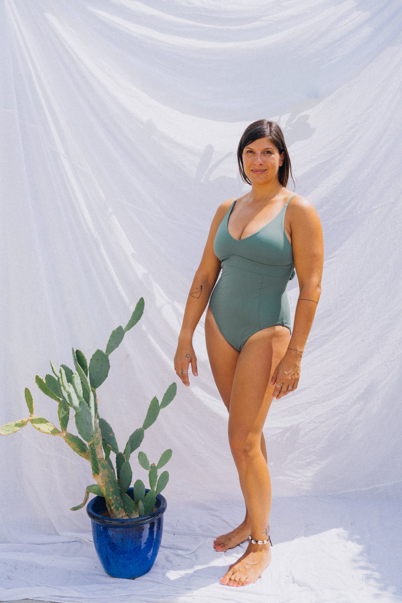 MARTHA ONE PIECE CLASSIC TIE BACK