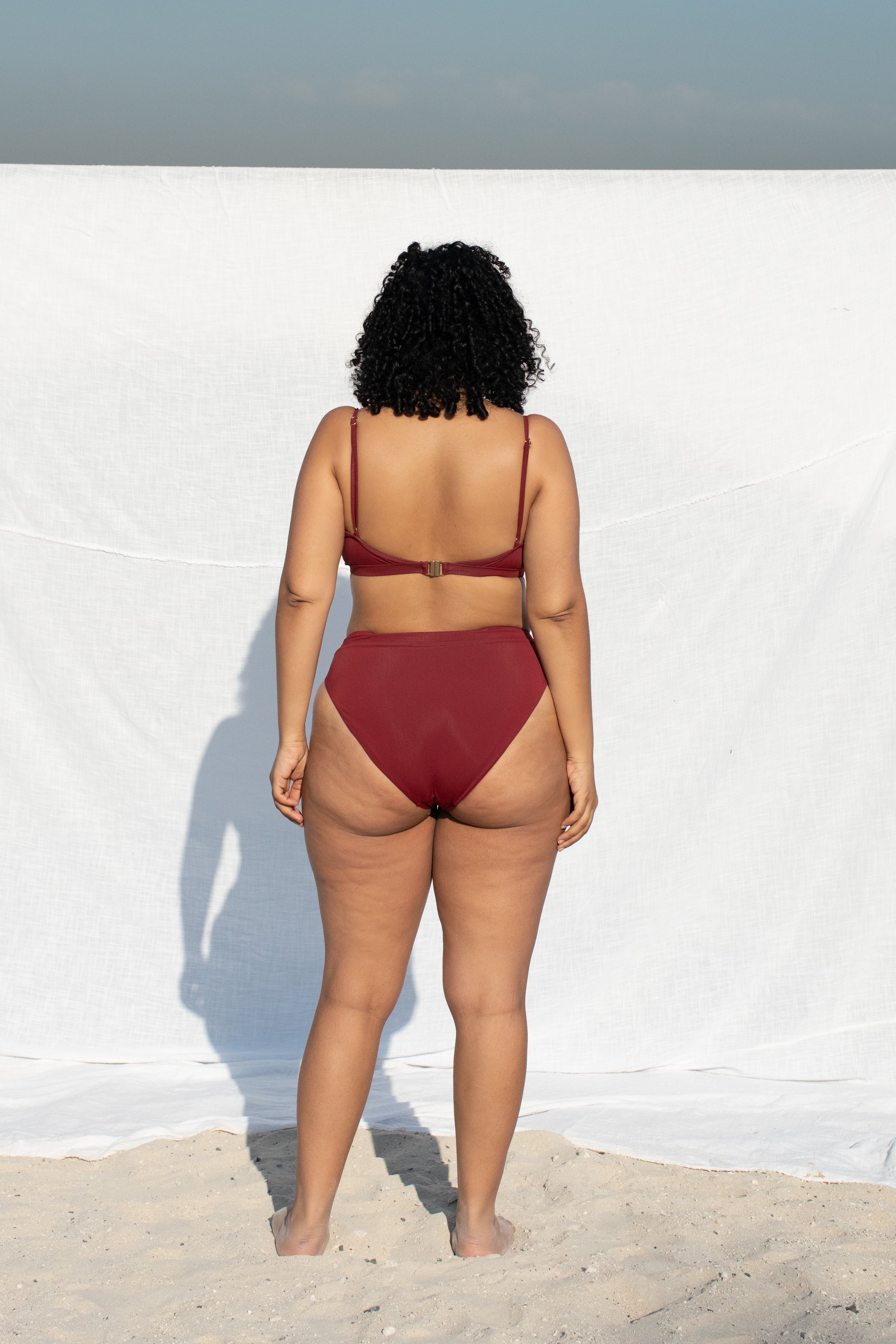 ISABEL BIKINI TOP ROUND NECK WINE RED