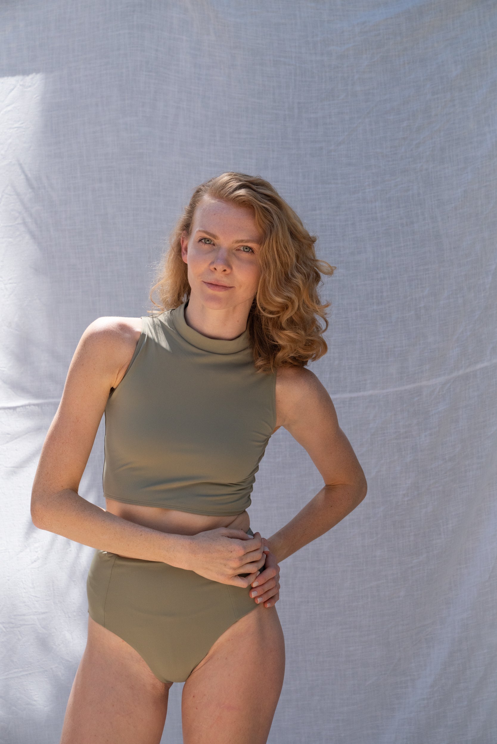 NOA WATER TOP MODERN SURF WEAR LICHEN