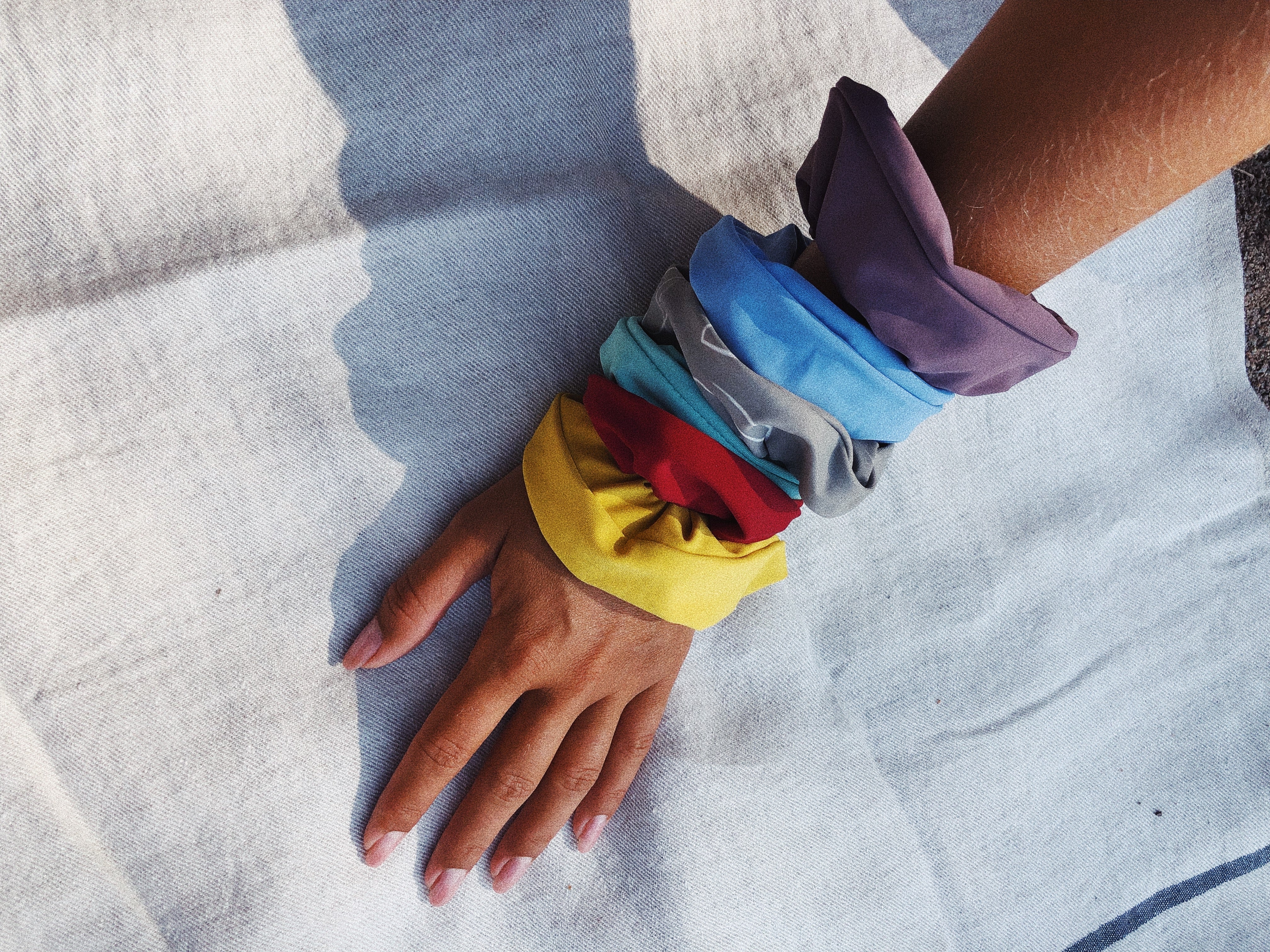 SCRUNCHIE HAIR TIE ECONYL